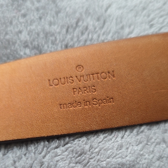Louis Vuitton Gold Buckle Checkered Belt - Picture 4 of 8